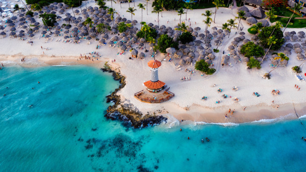 Les pays des Caraïbes où le tourisme international connaît la plus forte croissance en 2024