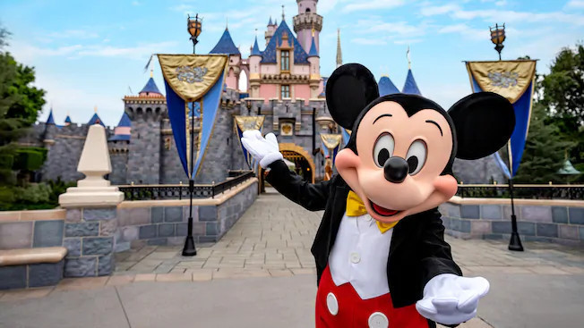 Le tour du monde (luxe) dans 12 parcs Disney