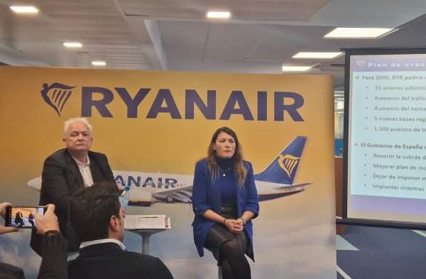 Ryanair supprime 800 000 sièges et 12 liaisons régionales en Espagne cet été