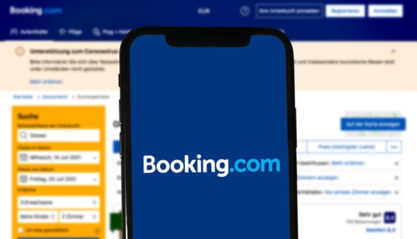 Ryanair et la réservation font la paix avec un accord de collaboration