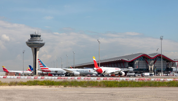IAG gagne 15,5% de plus jusqu'en septembre et améliorera la rémunération des actionnaires