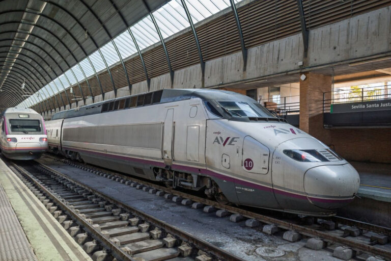 Les trains à grande vitesse reviennent aujourd'hui en circulation entre Madrid et Séville